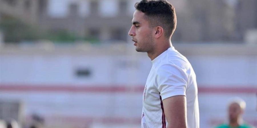 جلسة بين جوميز ومحمد حمدي في تدريبات الزمالك - لاين نيوز